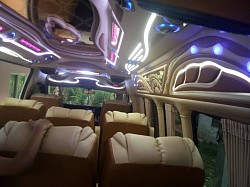 รถใหม่ สะดวก สะอาด ปลอดภัย มั่นใจ เพราะทีมงานเราจะทำทะเบียนและลงประวัติรถทุกคัน รายการท่านด้วยความสุภาพเรียบร้อย ติดต่อสอบถาม เบอร์โทร เหมารถตู้ 0955368720 (ส่วนกลาง)